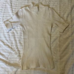 White Ribbed Stretchy Women’s Top Seize Medium